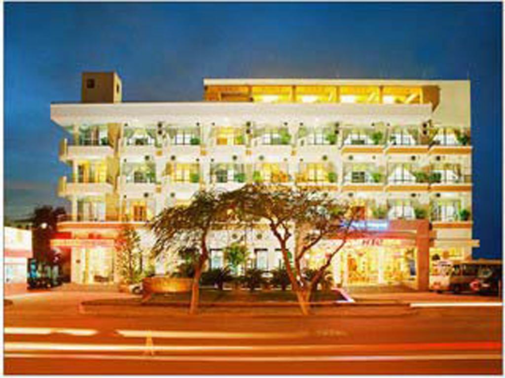 Hotel Aurora Nha Trang Exterior foto