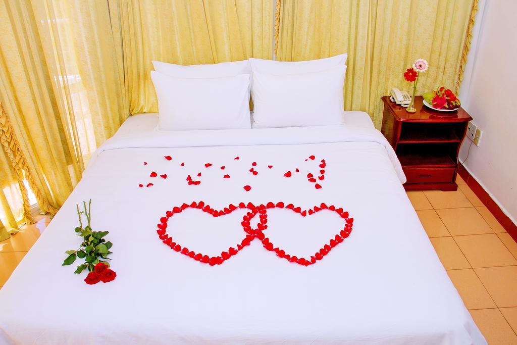 Hotel Aurora Nha Trang Exterior foto