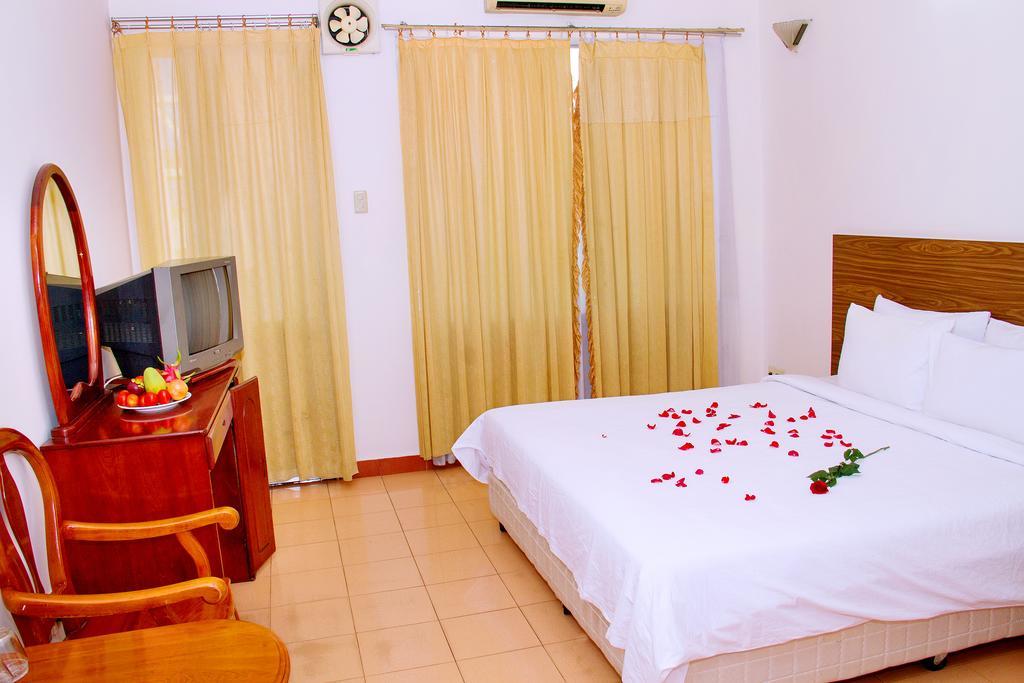 Hotel Aurora Nha Trang Exterior foto