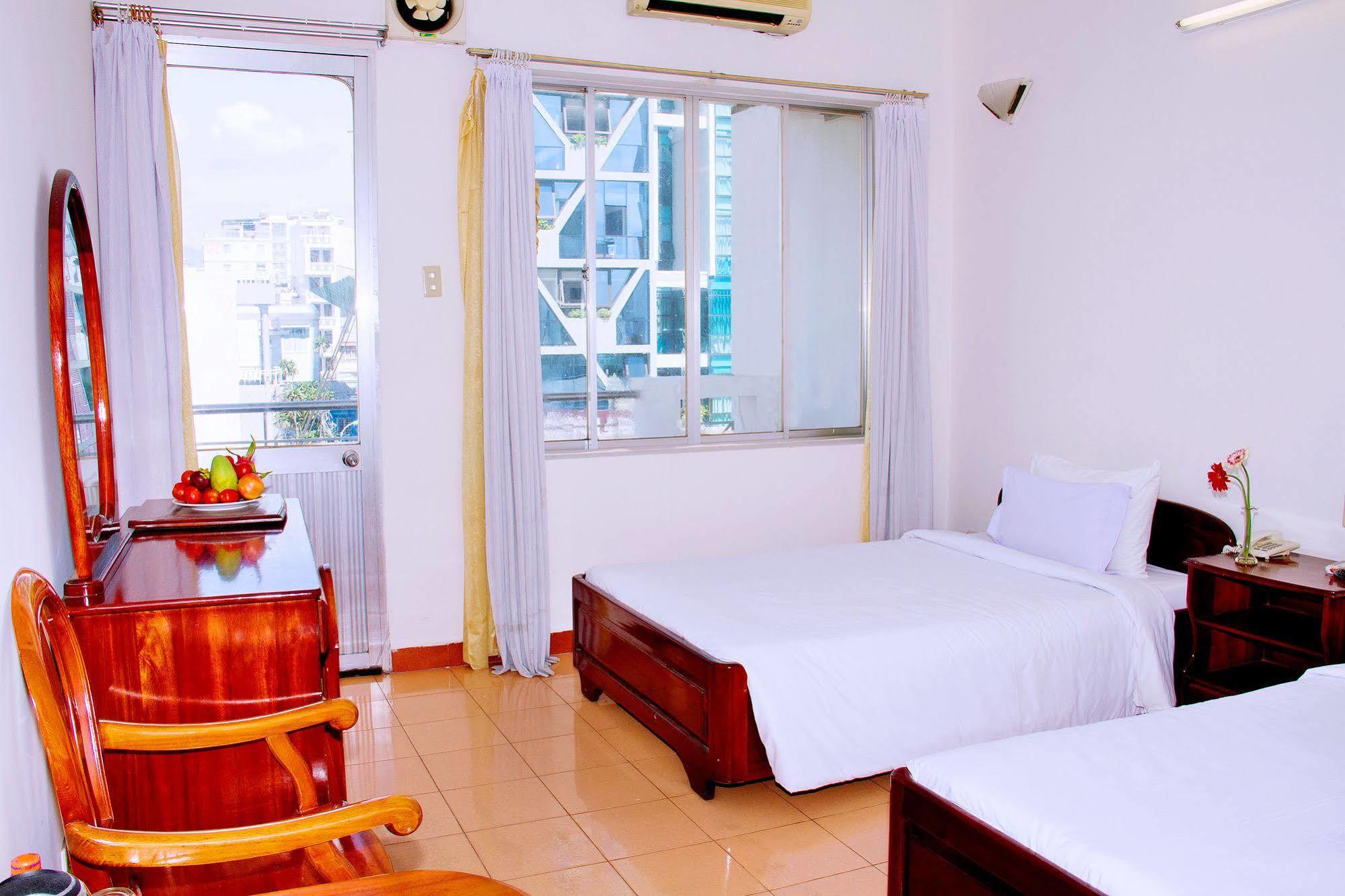 Hotel Aurora Nha Trang Exterior foto