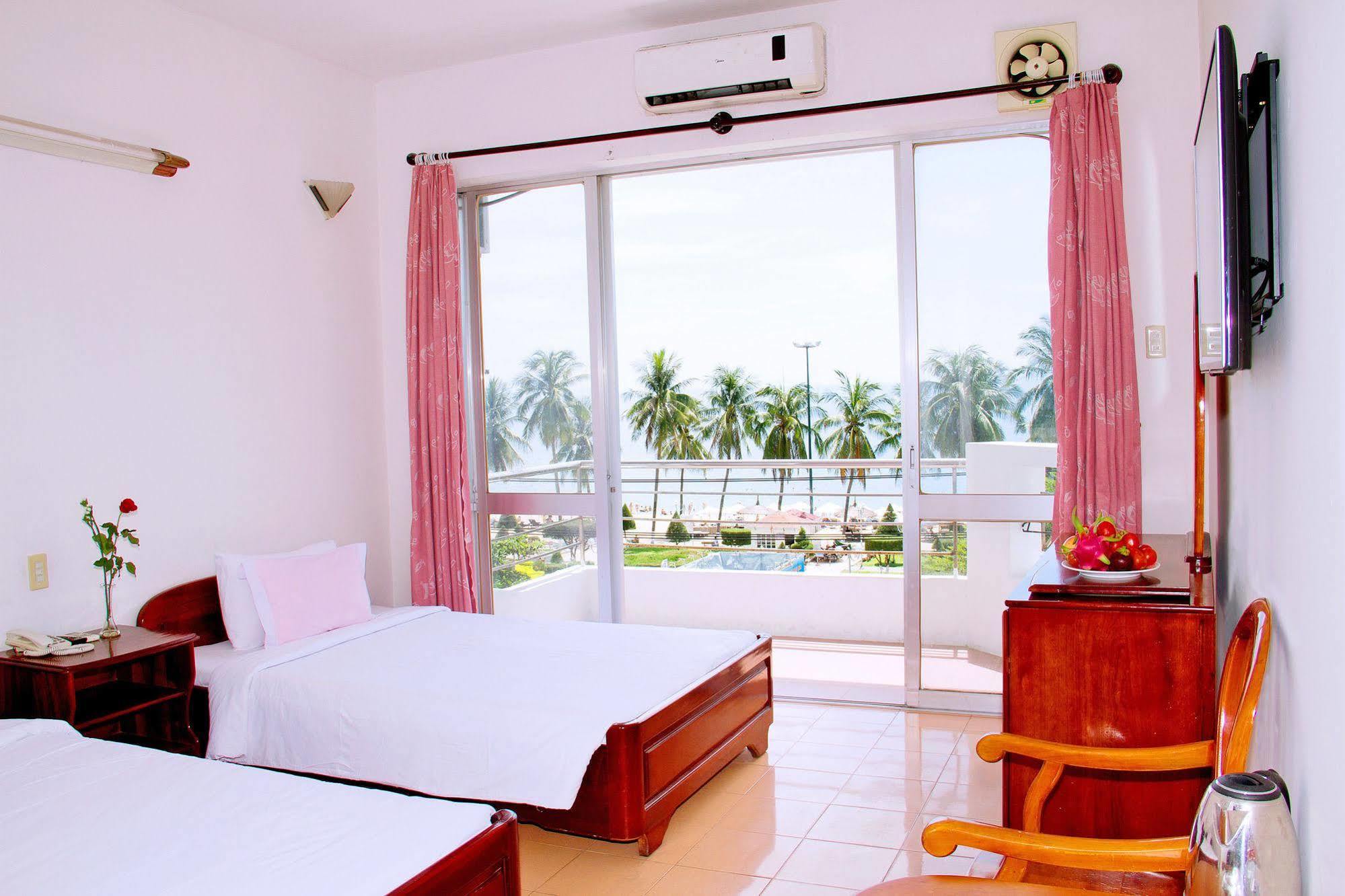 Hotel Aurora Nha Trang Exterior foto